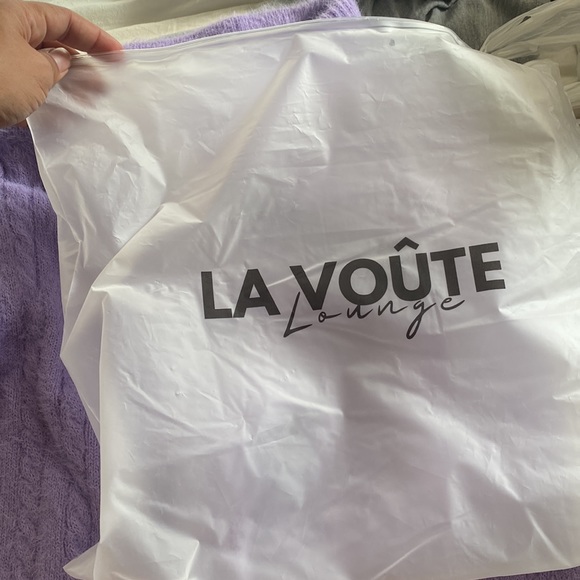 La Voute The Hills Lounge Set brand new - Picture 6 of 7